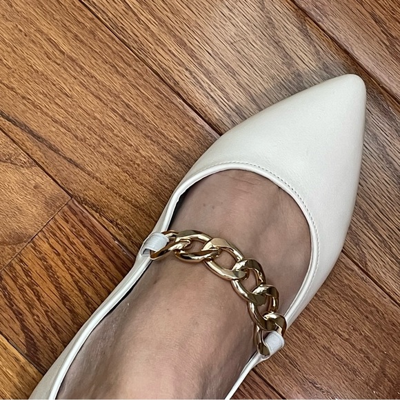 Vegan Leather Chain Detailing Pointed Toe Flats - Picture 10 of 11